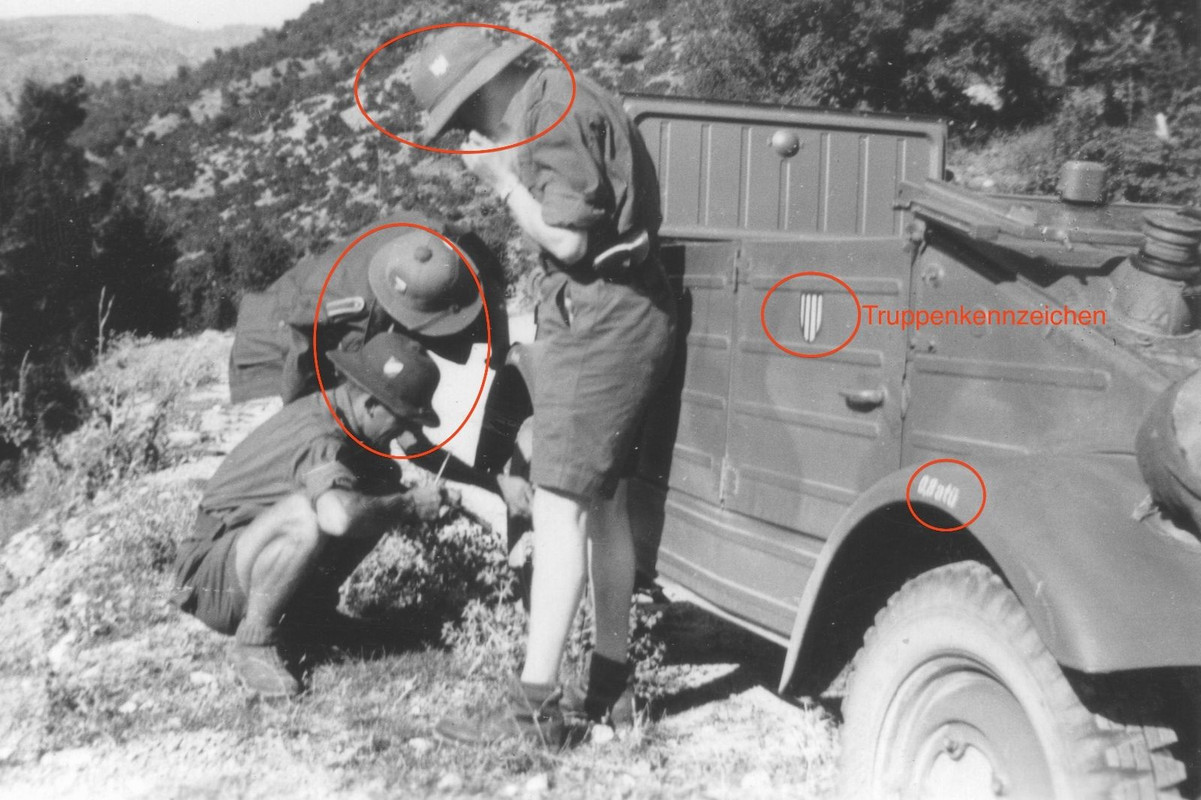 VW 82 Kübelwagen KRETA 22.Infanterie-Division Gr