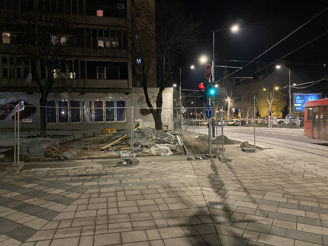 46D7B94C-594A-4746-9EC4-5F9A621319A7