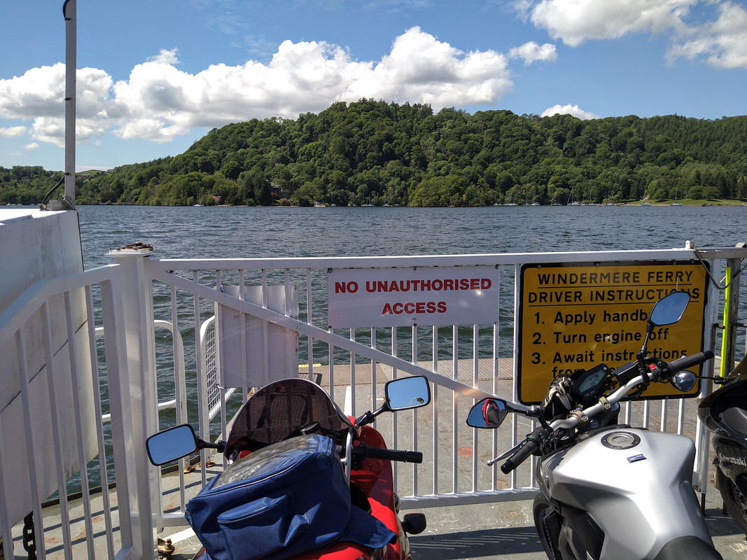 DSC_0136 Windermere 6 ferry