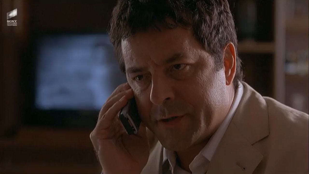 Art Heist 2004 WebRip [Hindi + Tamil + English] 480p 720p Screenshot