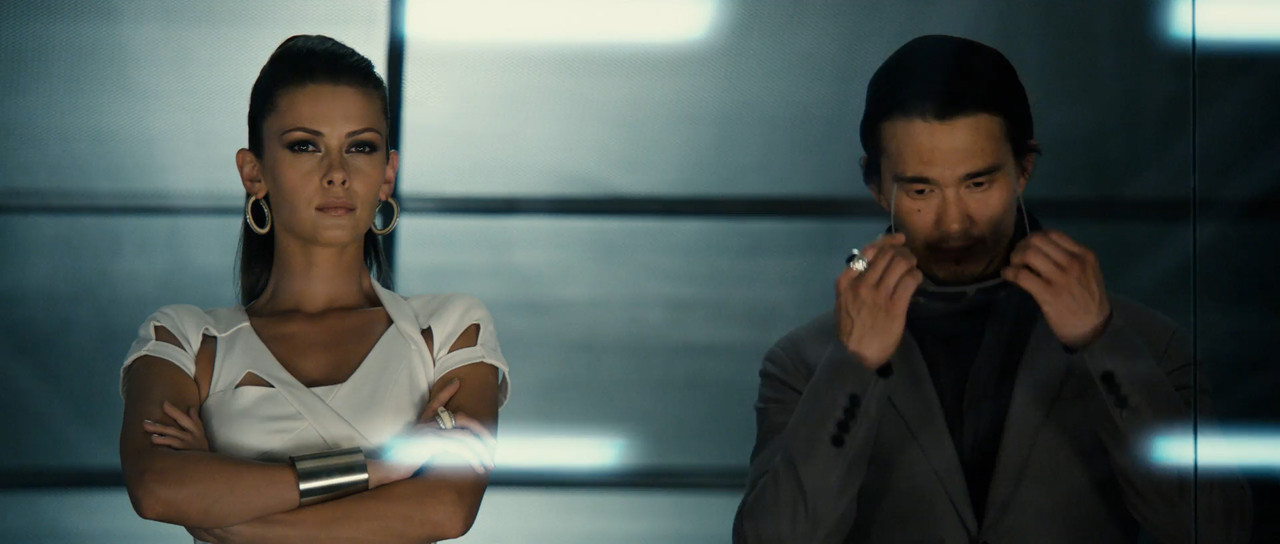 Real Steel 2011 BluRay [Hindi + Tamil + English] 480p 720p 1080p ESub Screenshot