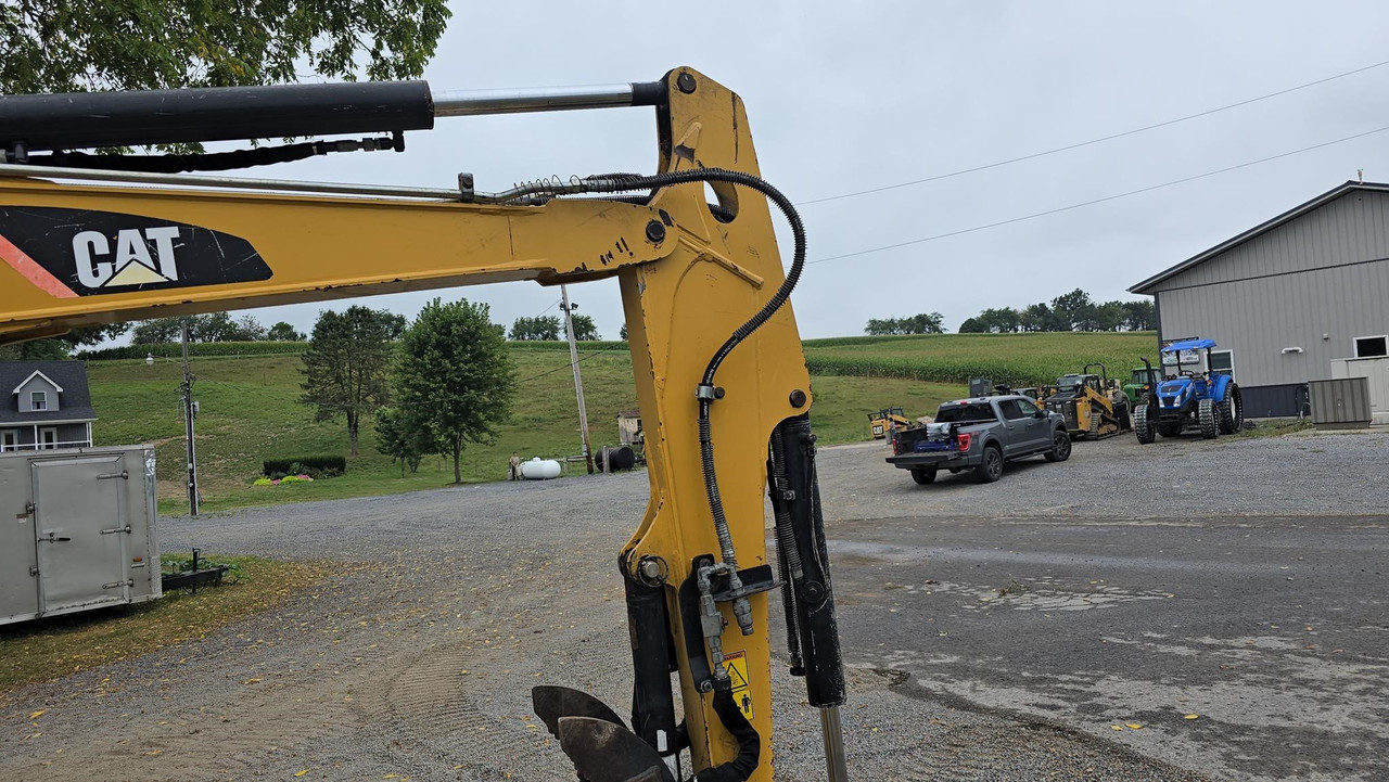 Vehicle thumbnail 22