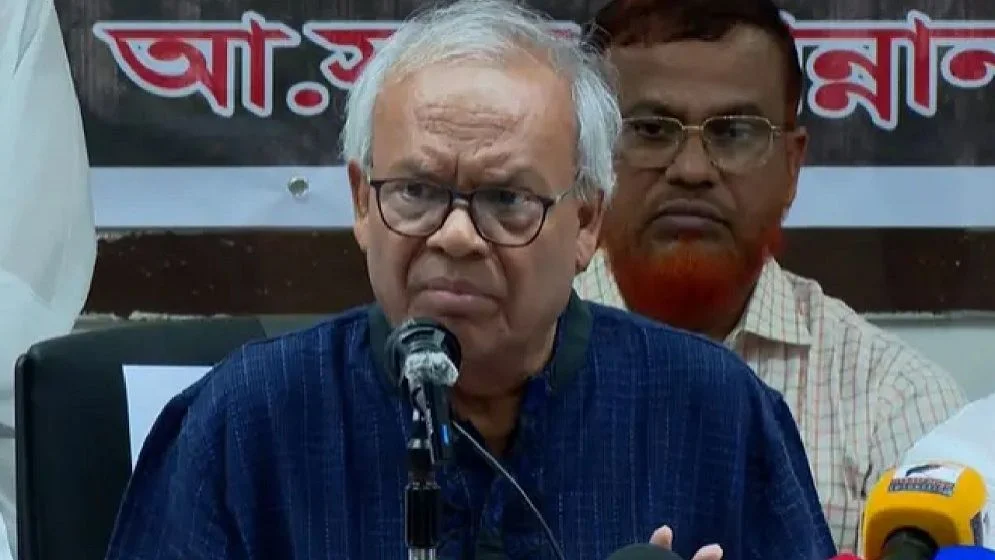 গ্রেফতার সেনা কর্মকর্তাদের নিয়ে যা বললেন রিজভী