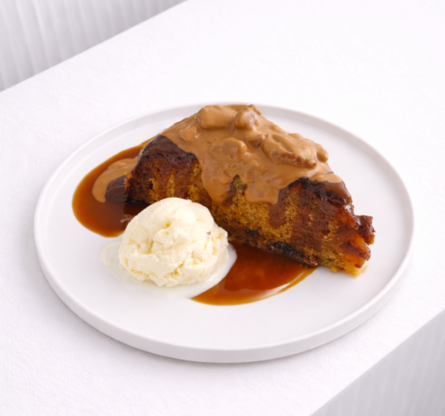 Date and pecan pudding