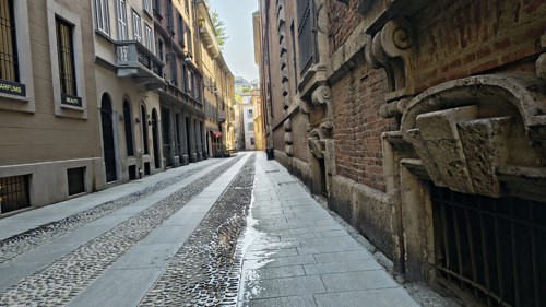 20260831-via-fiori-oscuri