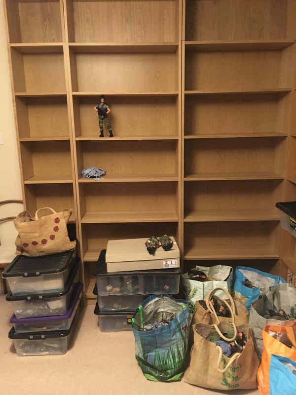 A Refit for Gunner HQ.. or the collection was out of control !! IMG-2131