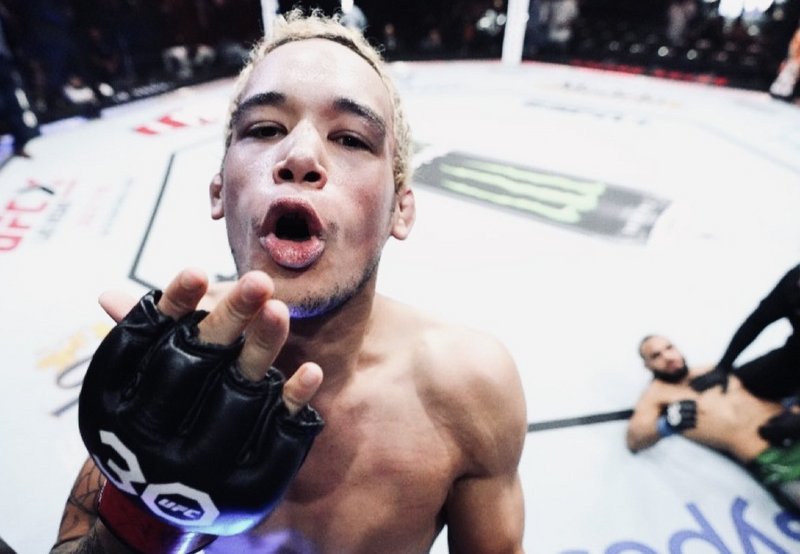 Брайън Батъл с нокаут за 14 секунди в UFC on ABC 4