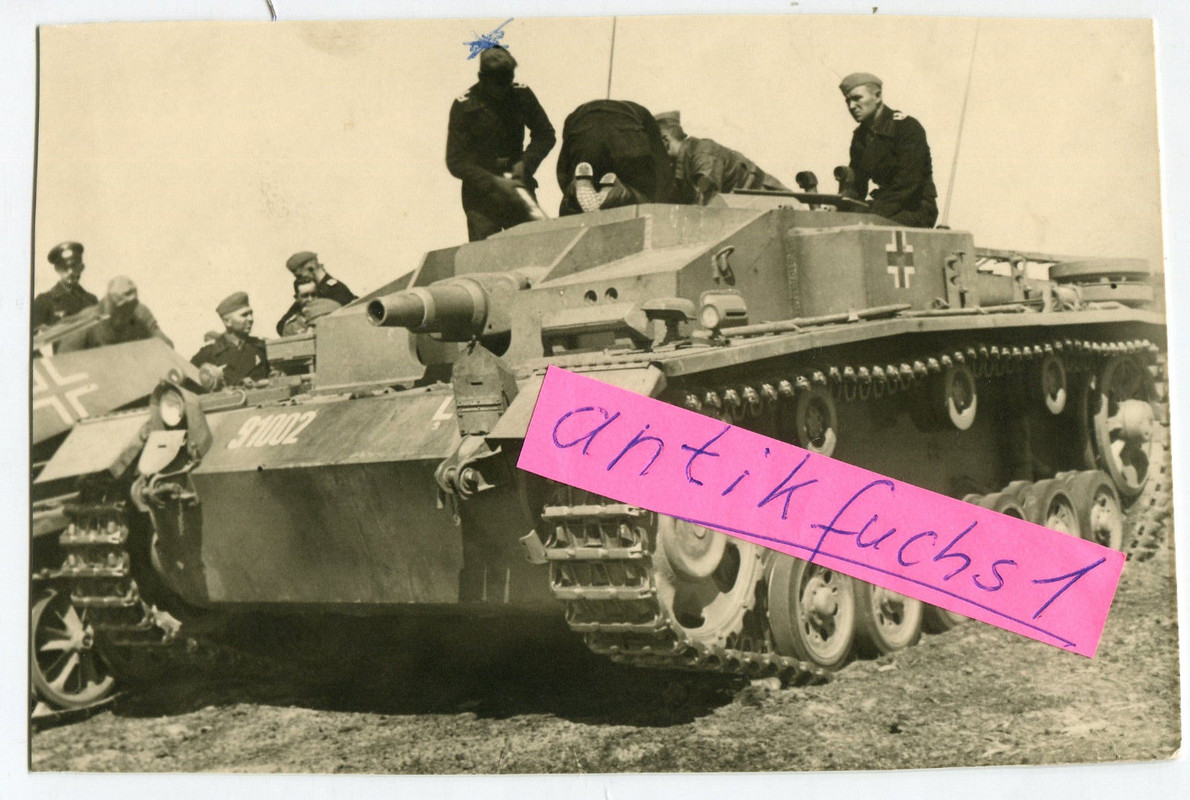 Deut. Panzer Sturmgeschütz mit 91002 und L9. im 2.WK