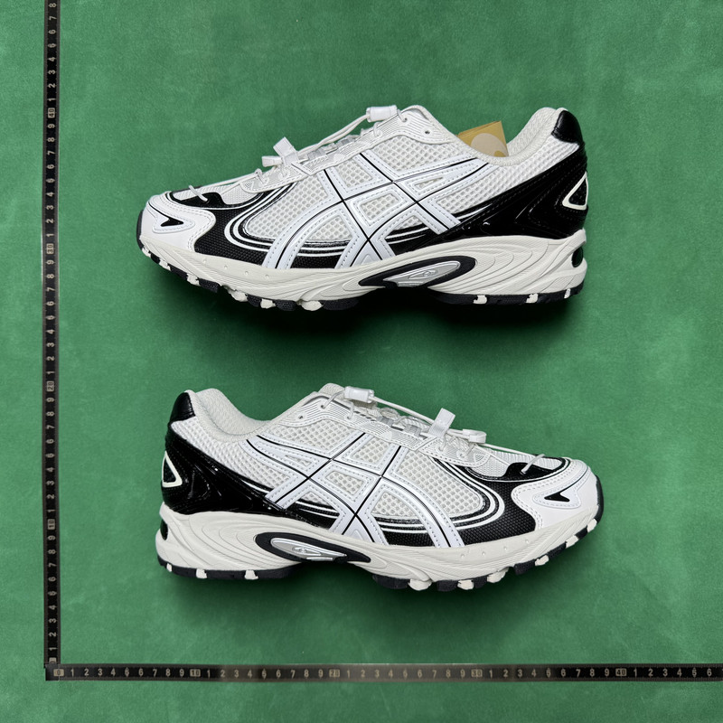 492、Asics Gel-Kayano 12.1