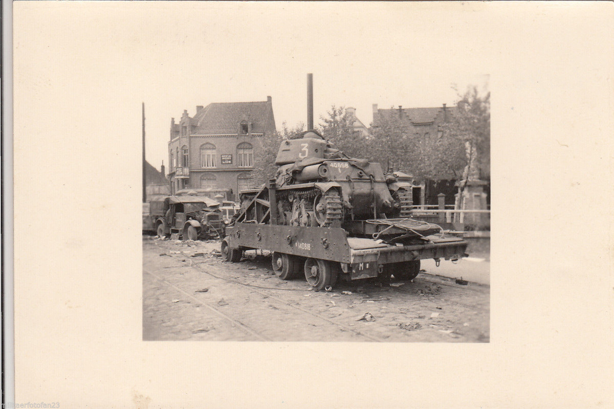 Wehrmacht in La Panne zerstörter französischer P