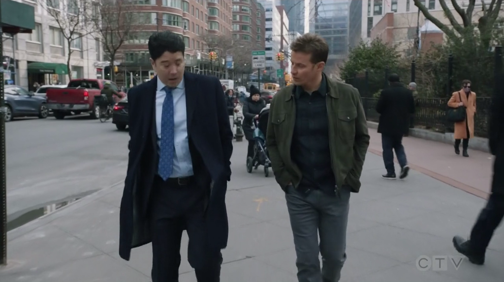 Blue-Bloods-S12-E19-720p-HDTV-x264-SYNCOPY-mkv2.png