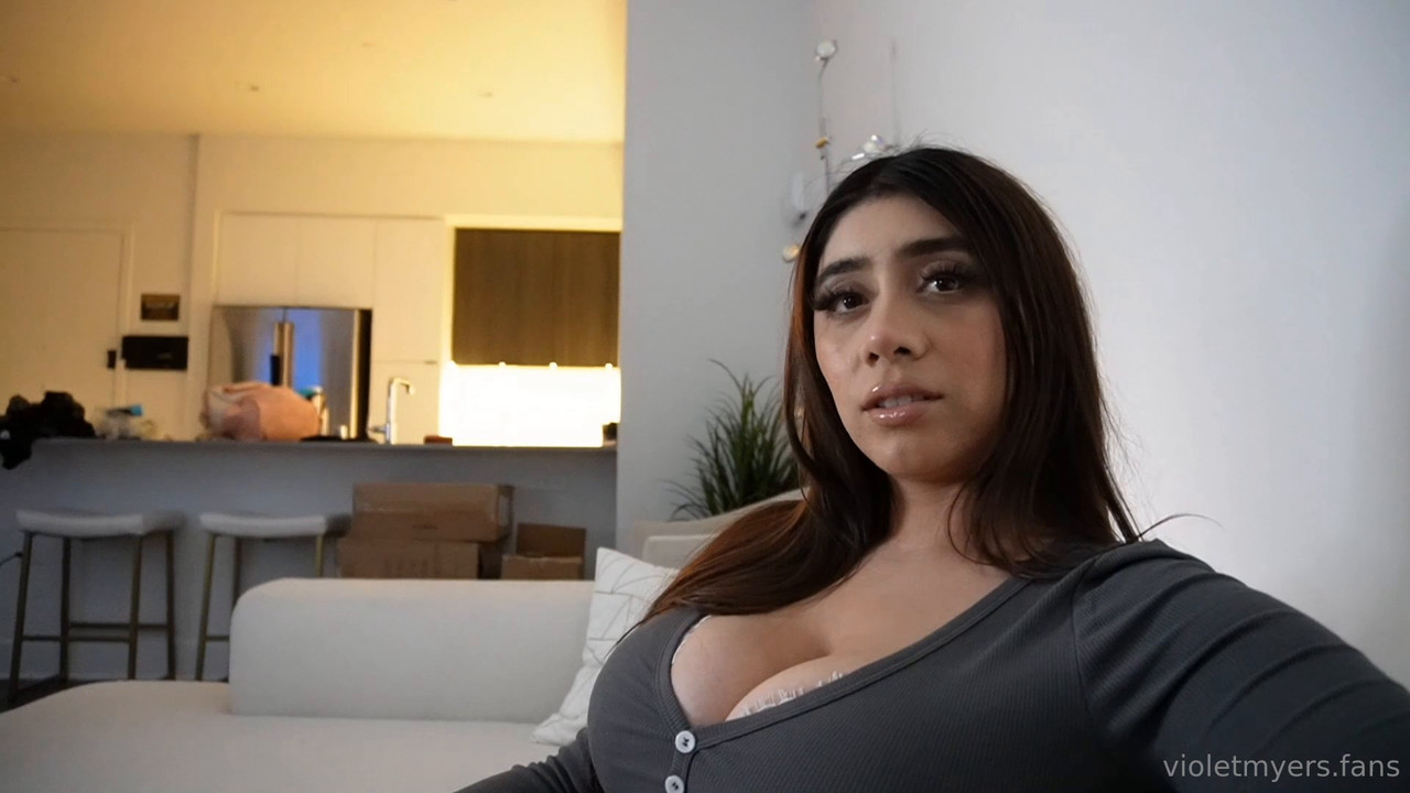 Violet Myers - Netflix And Chill - ONLYFANS.mkv.0000