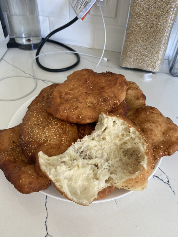 E2452CF6-31B7-46C4-B535-1FA1CE22C86B