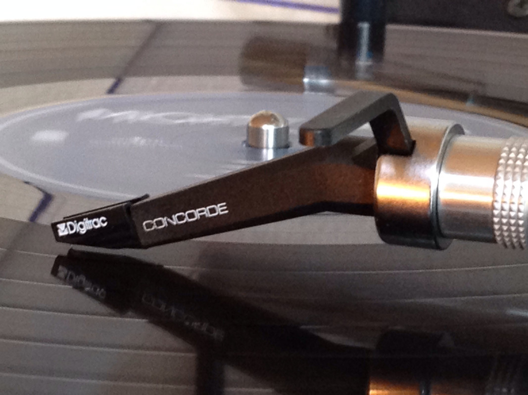 C22F877F-1F7F-4E10-90B3-B6B9453529E8