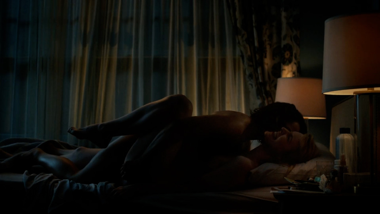 Monica.Raymund_Hightown.S01.00_01_41_09.Still015