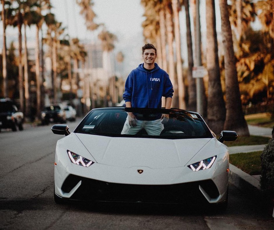 Martin Garrix with RR Phantom