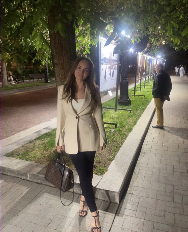 A0562FBB-07B5-4C73-9C6D-9F7E6D87C4A0