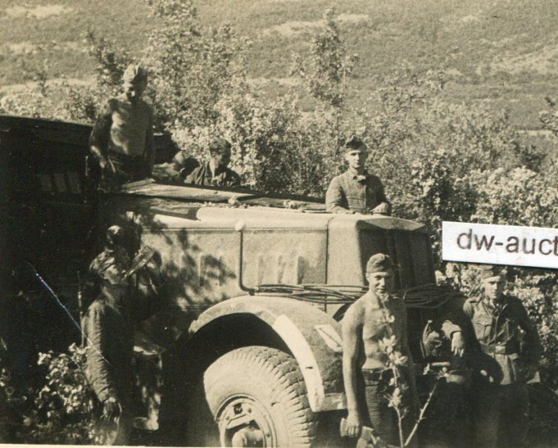 Sturmgeschütz Abt. 249 , SdKfz Halbkette mit Div
