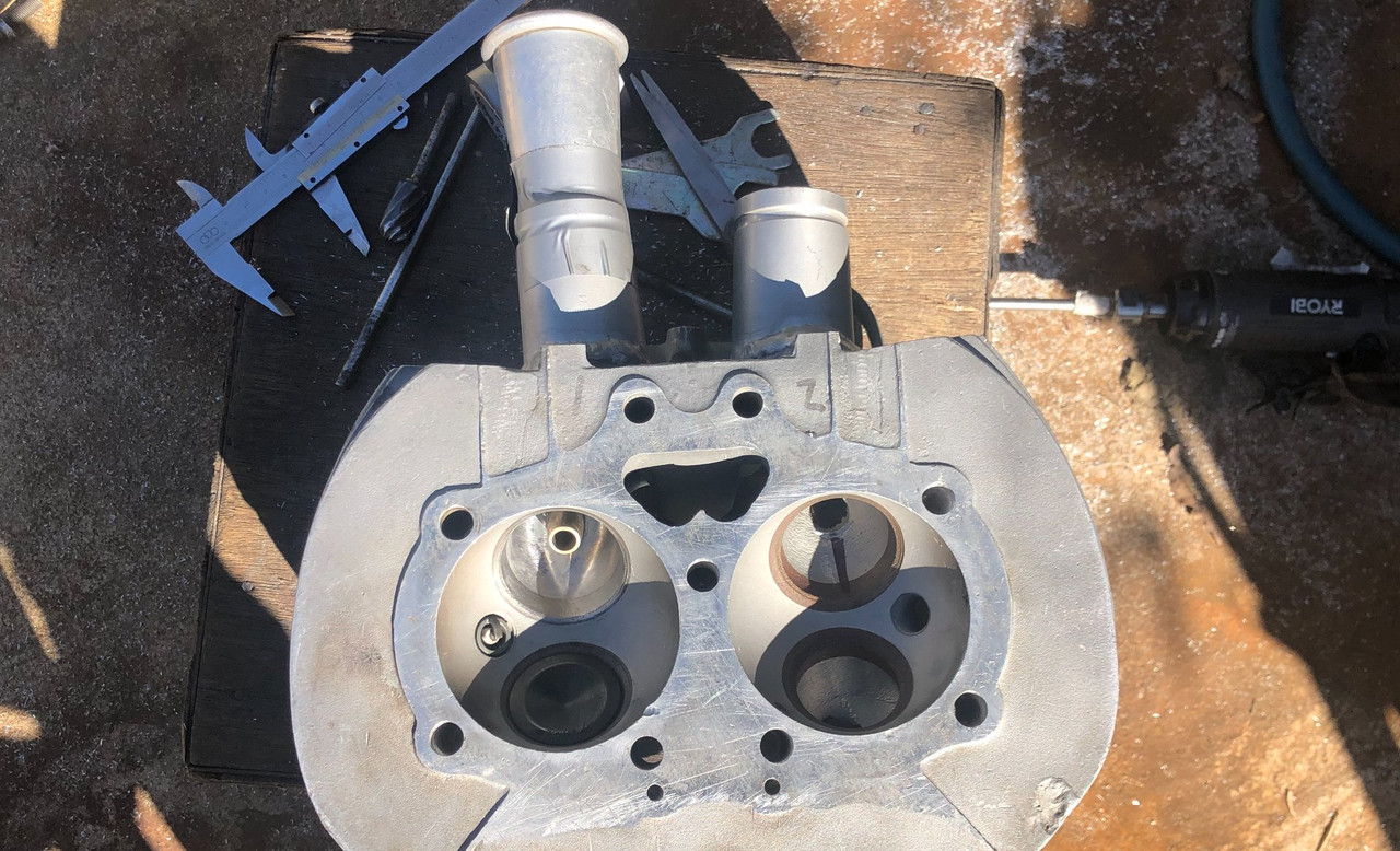 Intake manifold and port