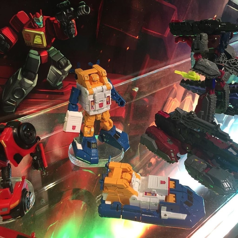 C4-Vz7sWYAEstfO__scaled_800