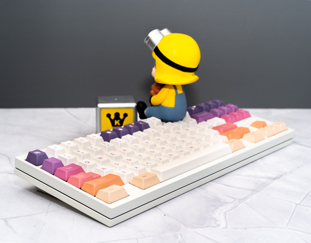 {3058946E-4056-EEDE-B6F2-B33260838B33}