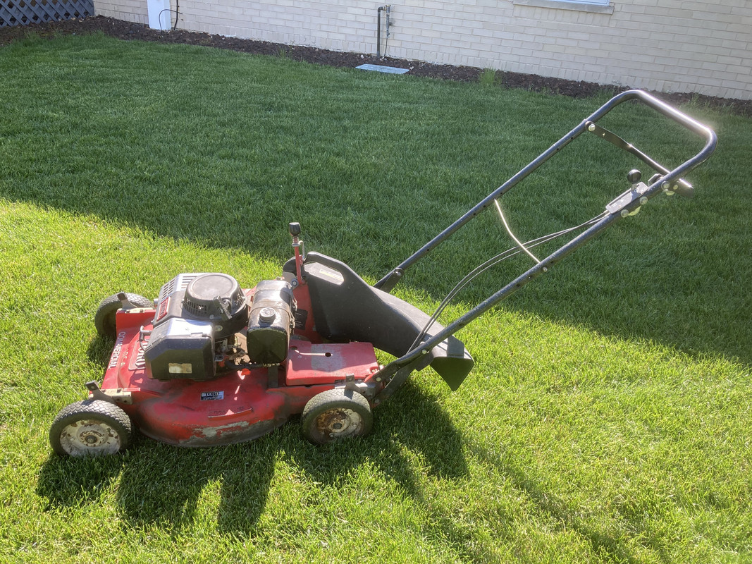 Toro suzuki discount 2 cycle mower
