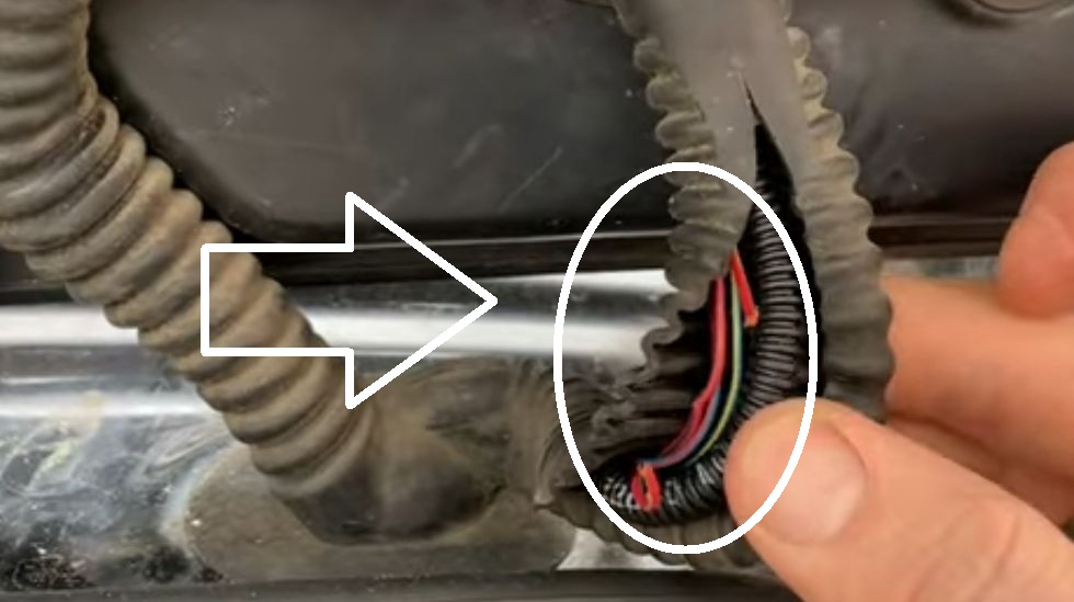 E91-kabelski-snop-poklopac-2