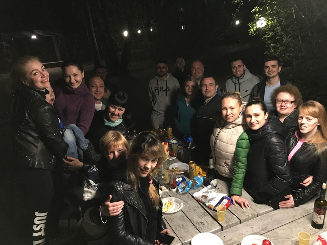 4CD8D079-8036-45C6-98DC-3DF303A899BC