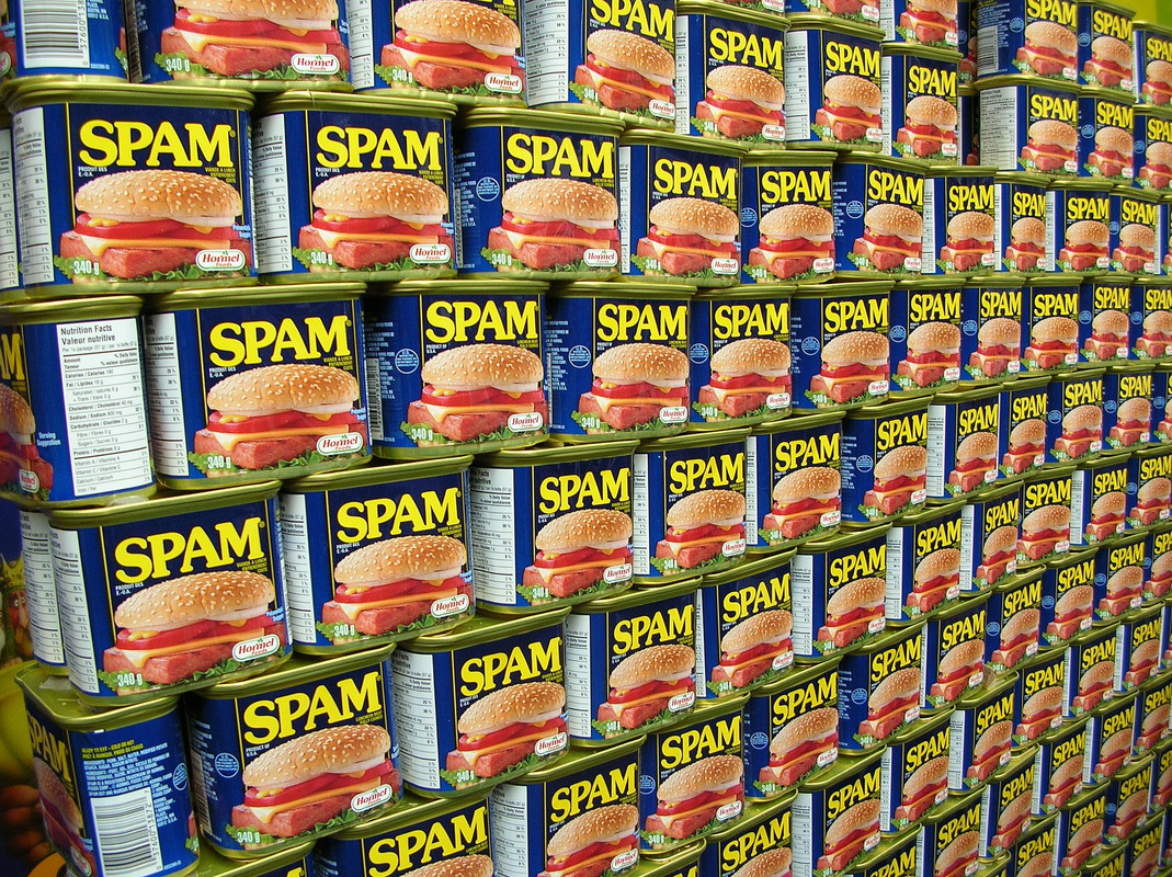 Spam-wall-Flickr-freezelight.jpg
