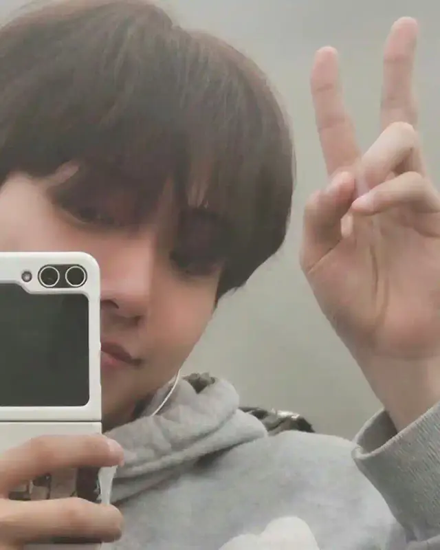 20250523_174326_copy_910x1137_1