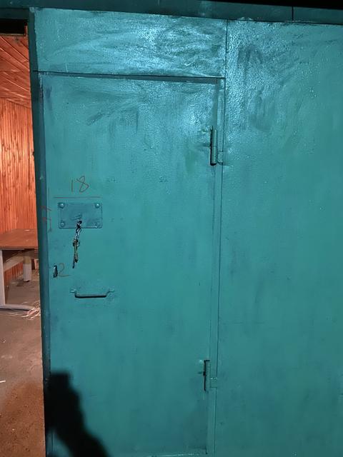 179DF811-FAA8-4491-8808-1F6F0D641894