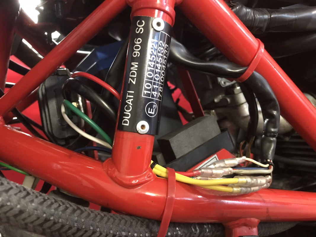 90E45E38-DA9B-4CB7-B428-AB9D9DF99C30