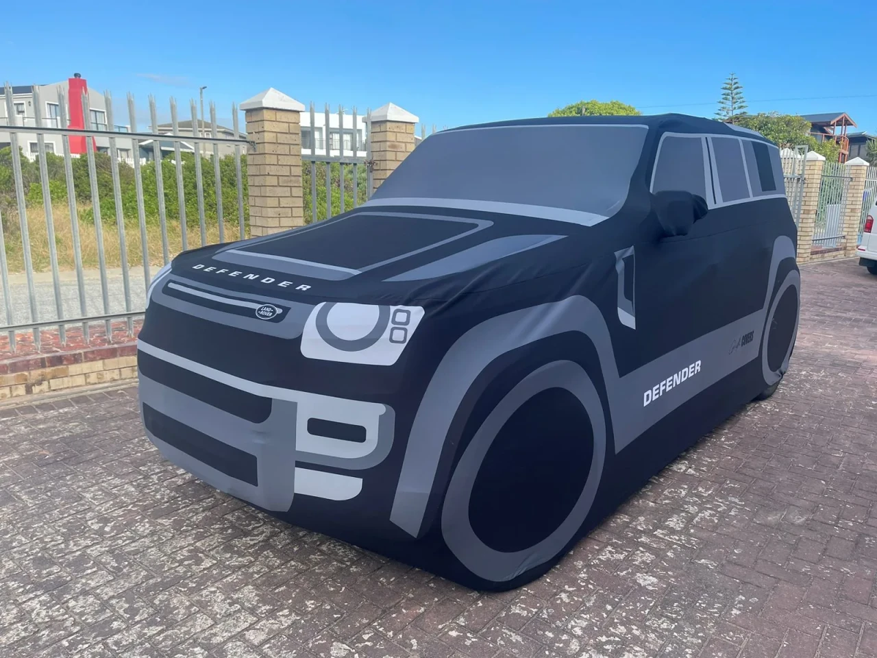 Defender 110 Indoor Artistic Cover
