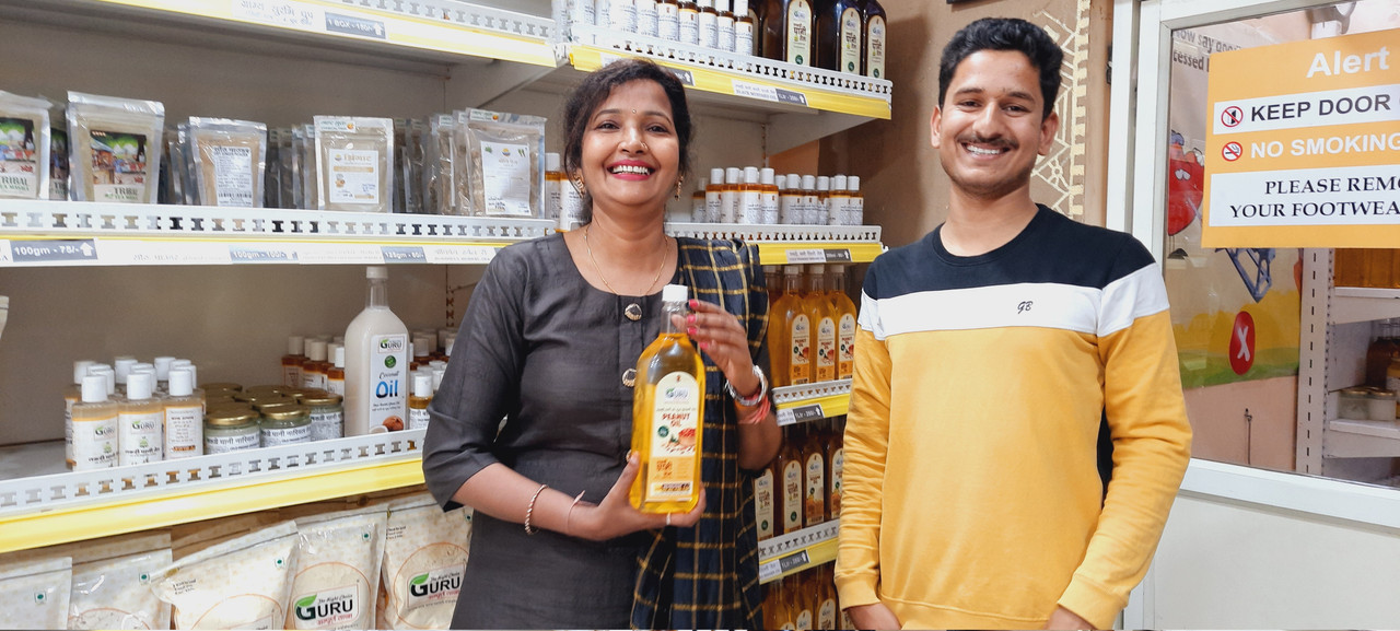 Visitor Shri Malwi Bhabhi