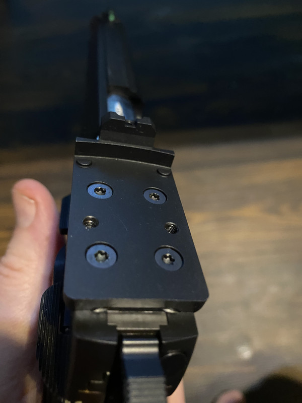 37E25D09-FA5E-4180-ADC7-968161DE60C8