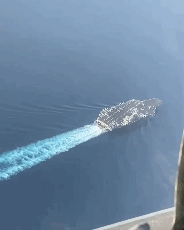 6254FF84-FB3C-450D-86A6-4B64B8EDA440.gif