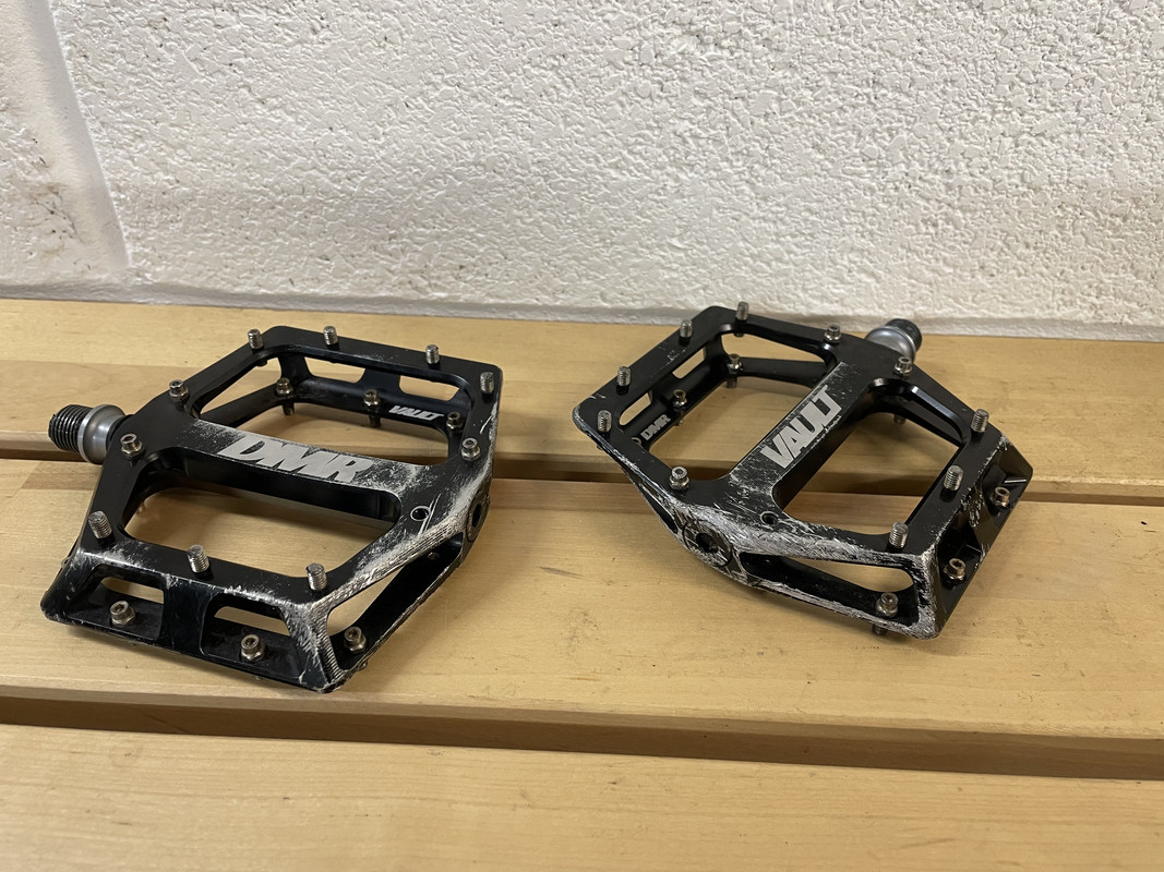 1D4FA60A-8FC9-48FB-9C78-767456A9E9D1