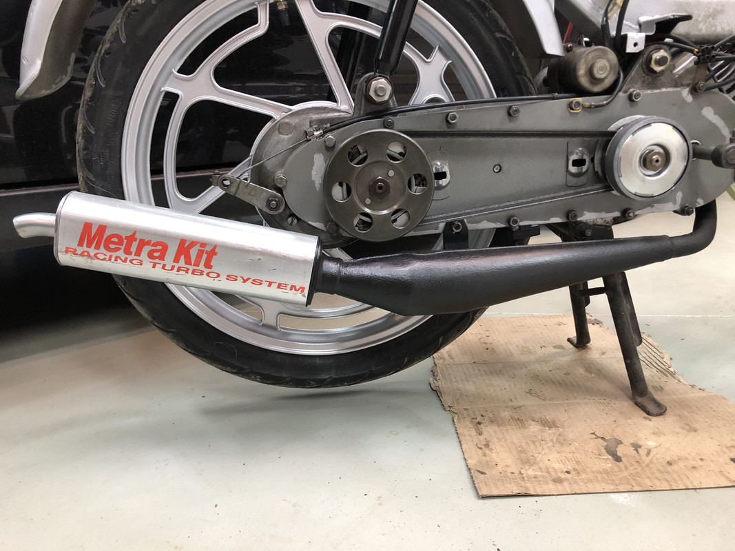 Tubo de escape después