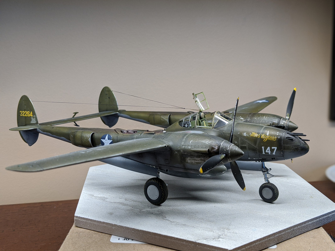 00100lr-PORTRAIT-00100-BURST202005101205