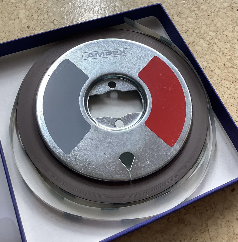 B9BBAD90-10F6-440F-B764-7C98C381C658