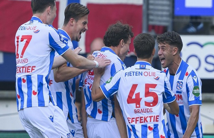 Soi kèo tài xỉu, phạt góc trận Groningen vs Heerenveen, 02h00 ngày 17/08