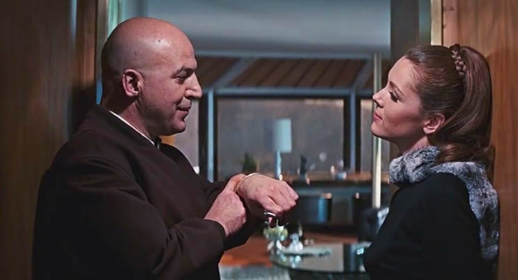 OHMSS-TELLY-SAVALAS-2-A-FOTOR.png