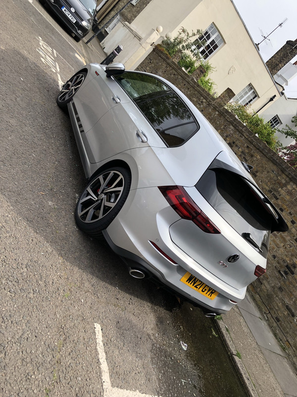 04B48221-BC77-417B-81C4-3DECB09EC2B1