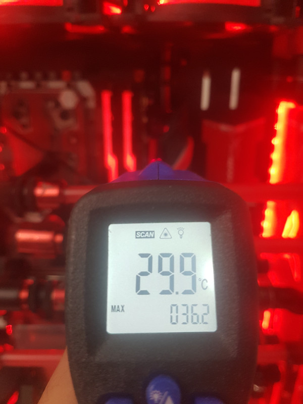 m.2 passiivisen jäähdyttimen lämpötilat