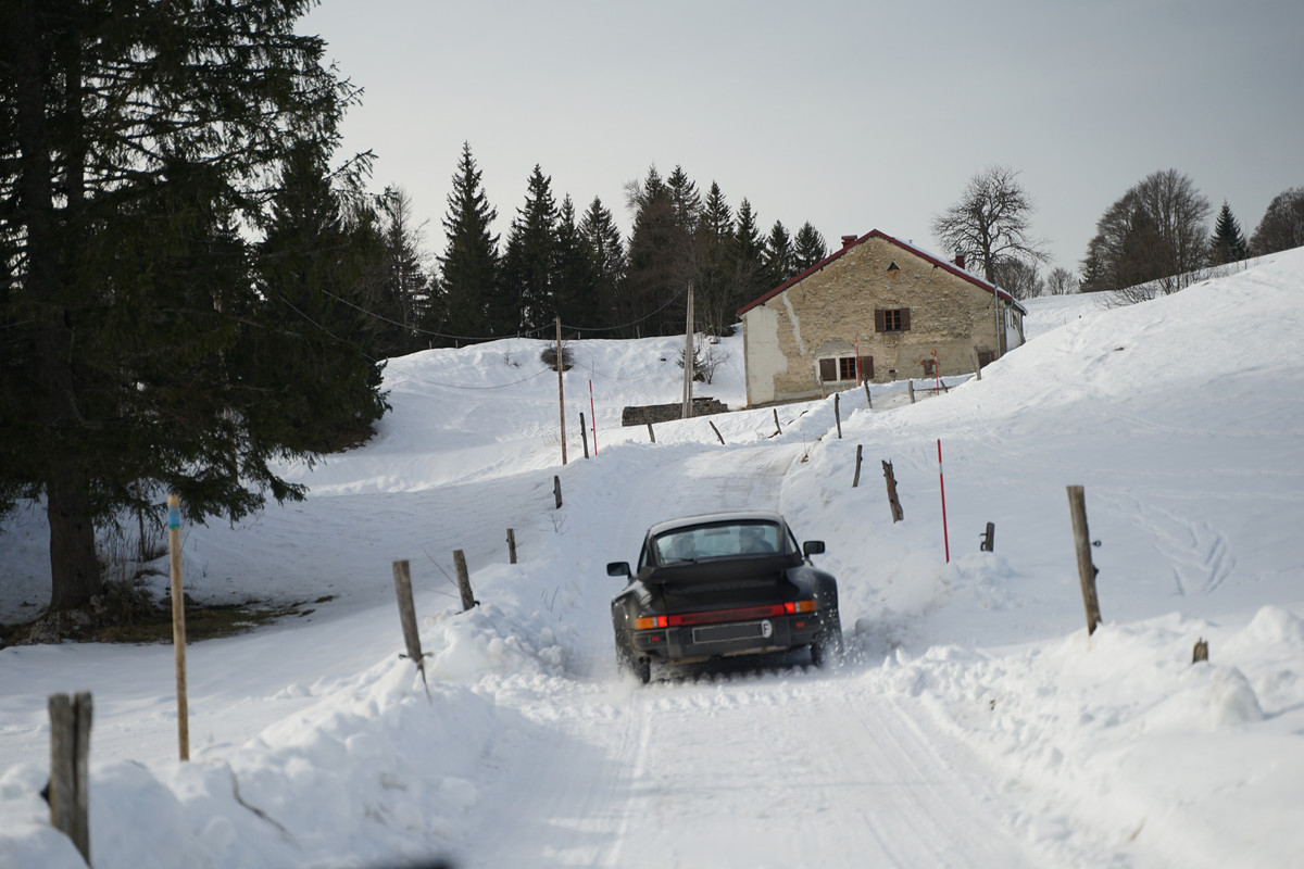 C52BCF51-F08E-4A61-97A4-9D68634A226A