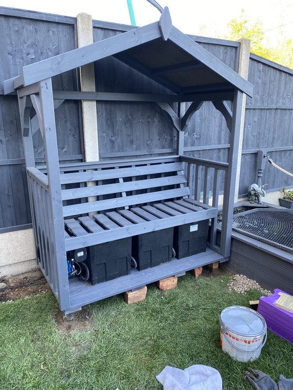 E64846DE-C6D1-46F1-B193-EFA645D59C72