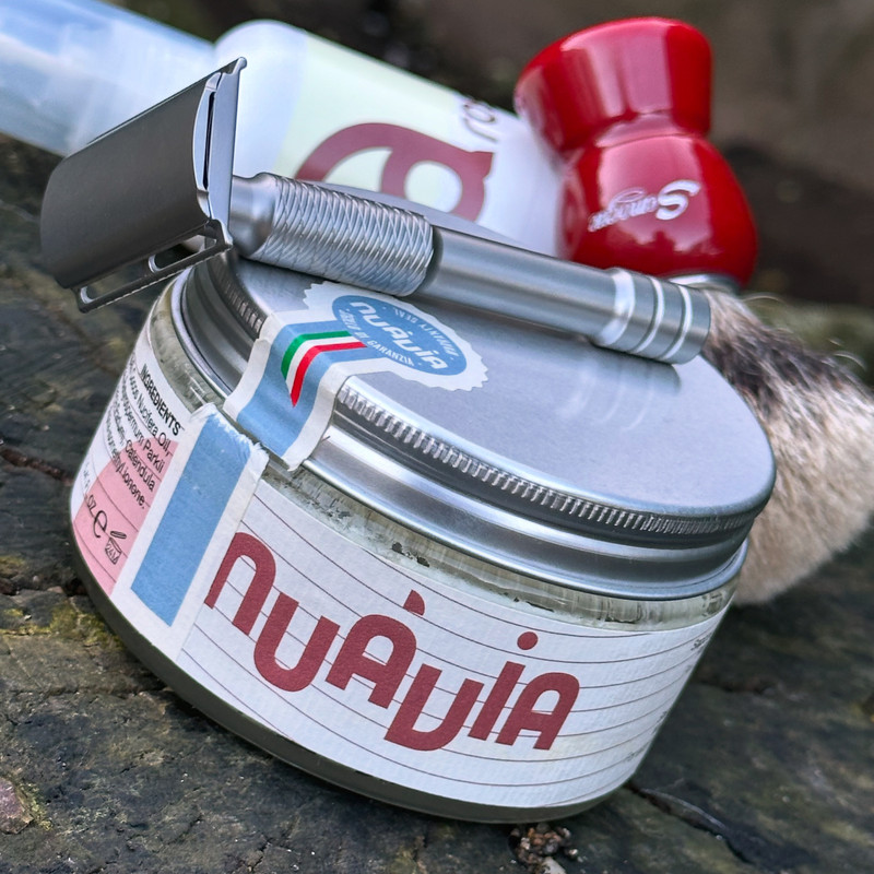 3B6068D1-7DF9-48E4-B8BA-D24F727A52D2