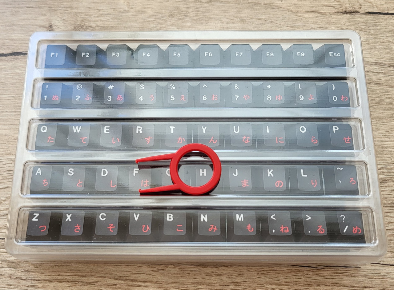 Cherry WoB+ Red Katakana PBT dye sub - 1100грн