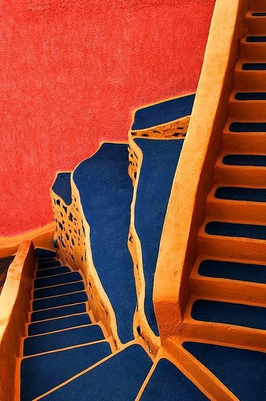 blue-windy-steps-new.jpg