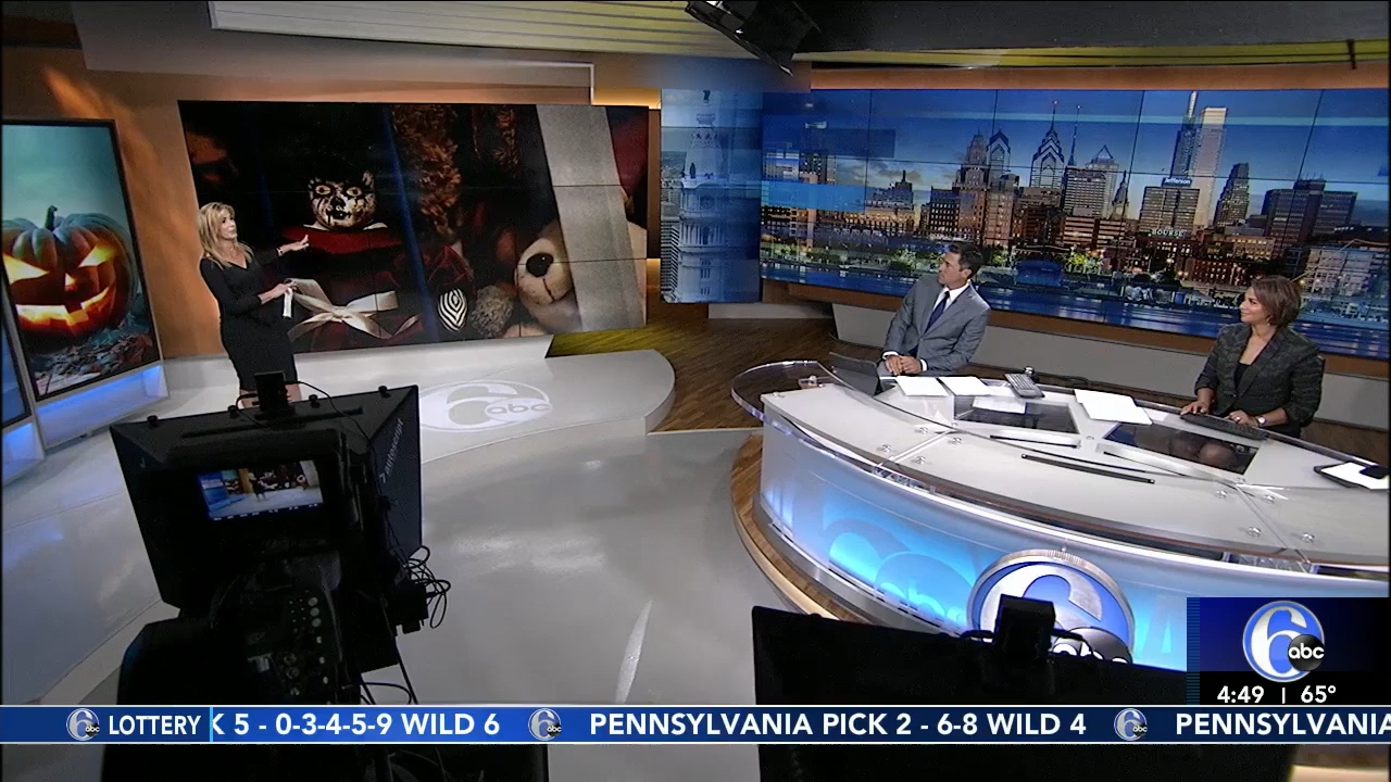10.16 - 09.00.00 - Tamron Hall. American actress and real estate agen....ts_snapshot_00.50.39.679